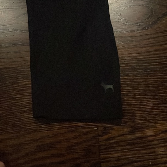 ♡PINK Ultimate capris - Picture 4 of 5